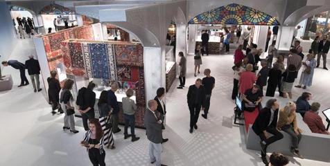 Tentoonstelling Iran vanaf de vide gezien. Foto: Sake Elzinga / Drents Museum